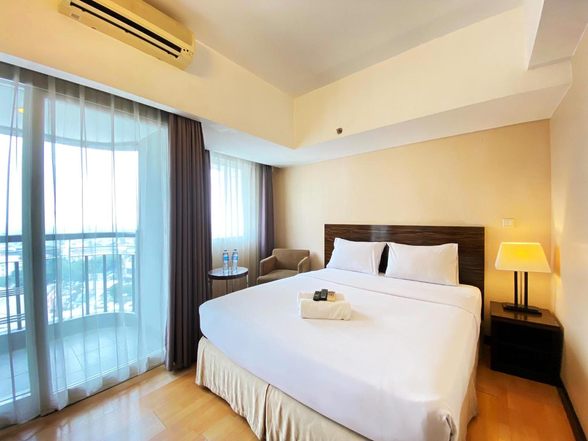 Cozy 1br At Braga Walk By Travelio *