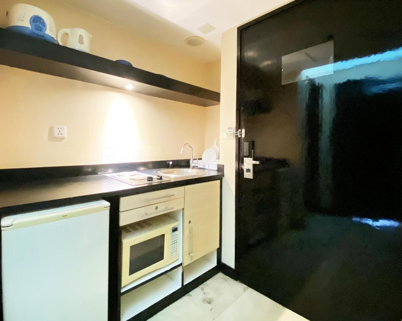 Apartemen Cozy 1br At Braga Walk By Travelio